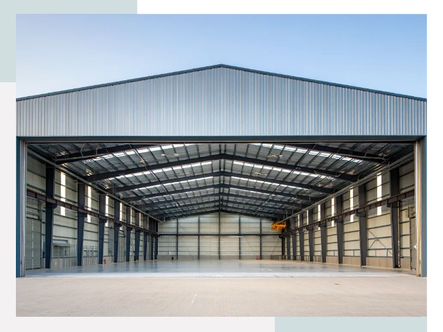 Большие ангары в Петергофе